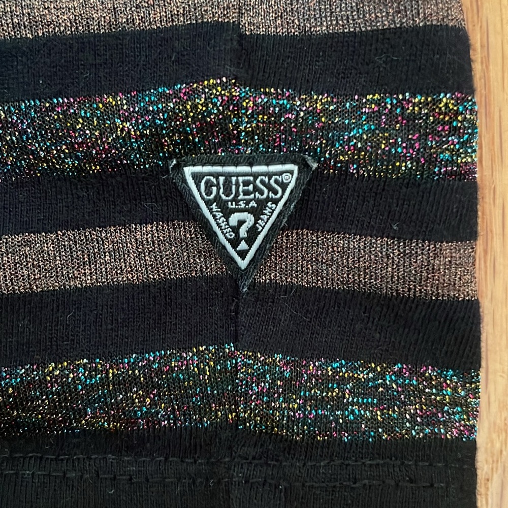 Guess - Picture 2 of 4